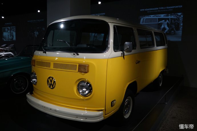 汽车博物馆带你了解蝙蝠侠战车,汽车博物馆蝙蝠侠战车