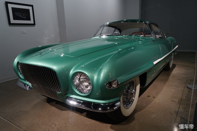 汽车博物馆带你了解蝙蝠侠战车,汽车博物馆蝙蝠侠战车