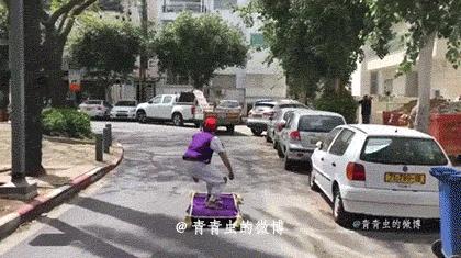 搞笑gif图姑娘你确定不是来搞笑的,搞笑gif图发现一只蠢萌的妹子