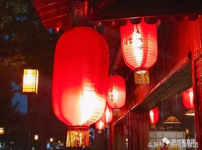 从没隐藏过自己魅力的皮市街，是扬州老城区最好的作品