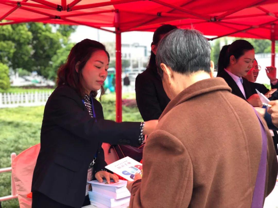 买到假食用油如何举报,食用油制假售假举报电话