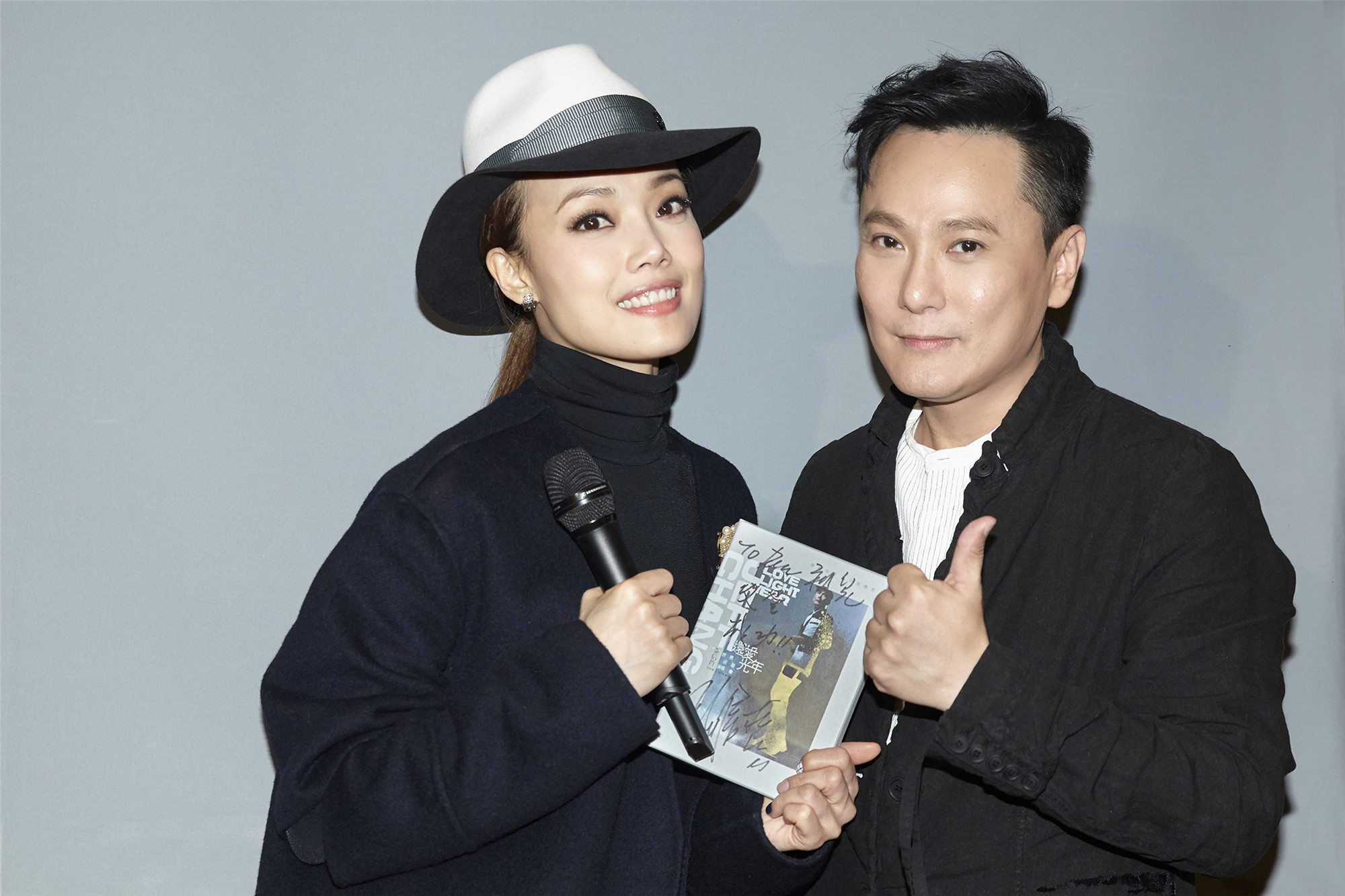 年过半百依然不婚，展昭有60之约，小哥因为那个女人，那星爷呢？