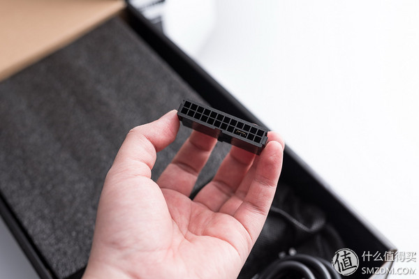 电影头号玩家里的大神都在用开放式主机，你还在用传统电脑？