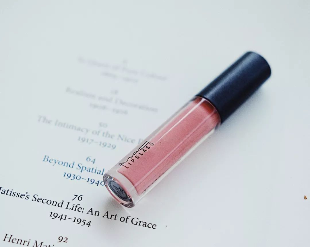 *光春**明媚，宜对镜贴花黄|一波新入手彩妆分享