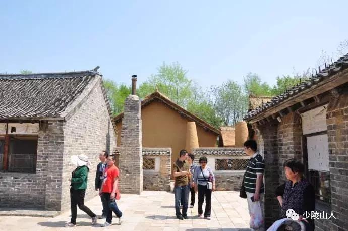 东北风情【八十三】呼兰式的烟筒（作者：郑旭东）