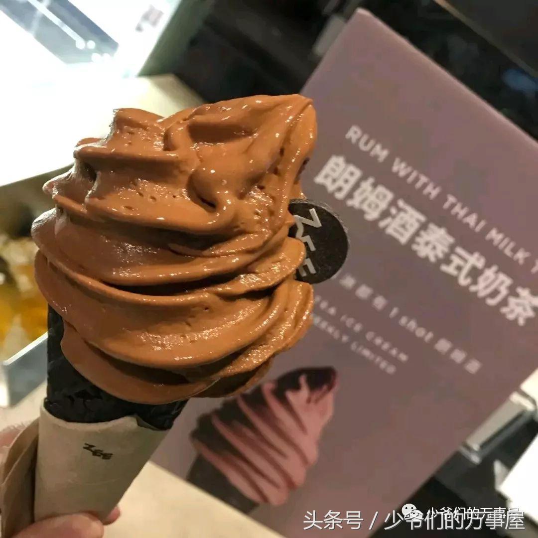 上海性冷淡风格装修设计品质好,魔都冷淡风咖啡店