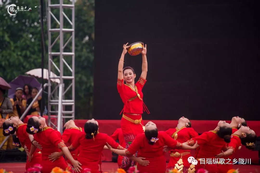 期待来云南的第一个泼水节,欢迎朋友们来云南泼水节