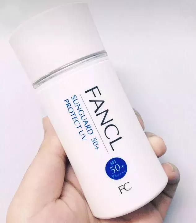 买的安耐晒怎么特别稠,安耐晒怎么不是白色的而是透明的