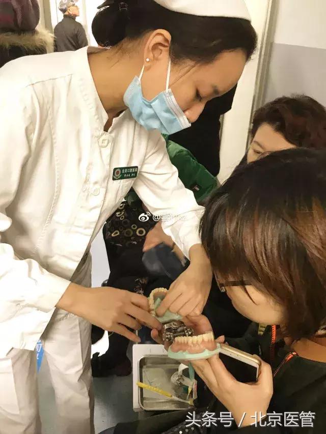 做科普，这家医院走心了！“见缝插针”式指导让候诊更有意义