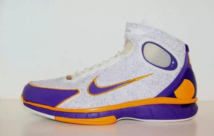 回忆篇从青涩到成熟记忆里的黑曼巴 ----科比战靴系列