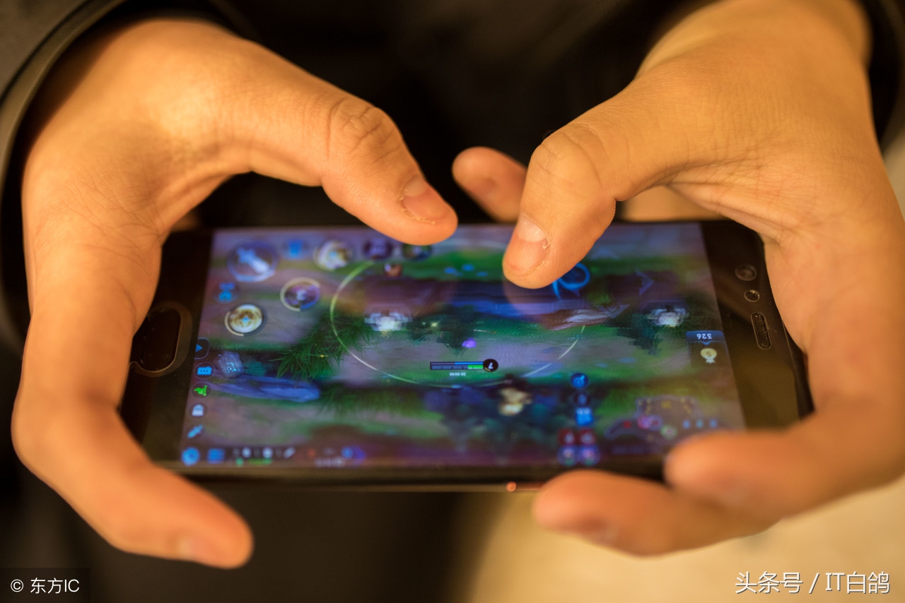 从网易星球黑钻竞拍到麻吉宝下线，区块链游戏颠覆传统游戏有多远