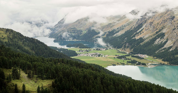 村里孤寡老人被害,村里老汉被发现死在鱼塘里