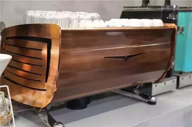 春风十里，不如约你！春季闺蜜下午茶走一发！