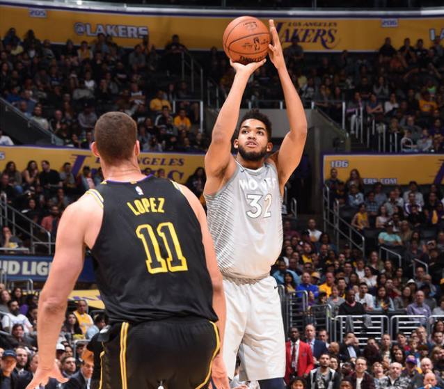 身为门将有一颗前锋的心,作为后卫心中一定要有战术