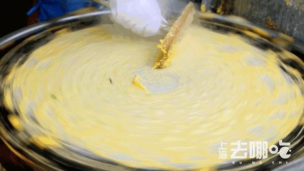 称霸徐汇5年的神级煎饼摊,学生*党**可以免排队!