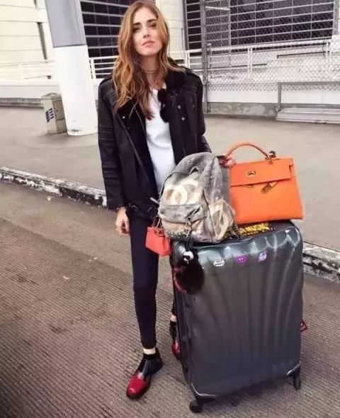 旅行必备旅行箱,旅游行李箱应该都要有什么