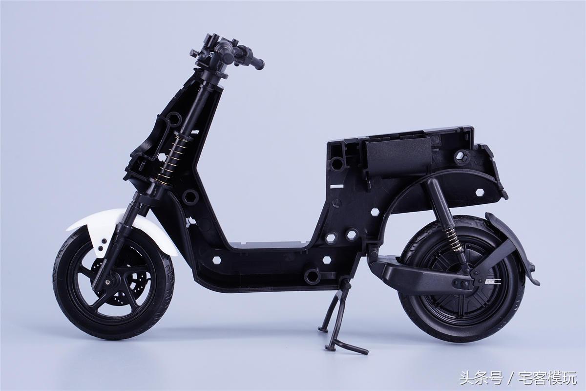 小牛电动车n1s动力版多少ah,76v100a小牛n1s尺寸