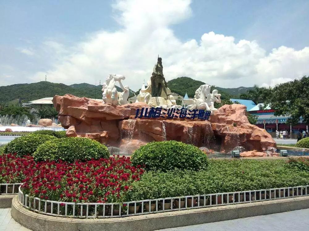 深圳生日当天可以免费去玩的地方,过生日那天拿着身份证可以吃什么