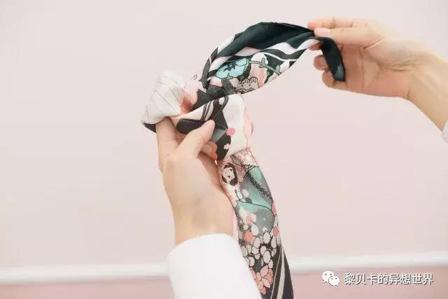 各种丝巾怎么戴,丝巾各种各样戴法