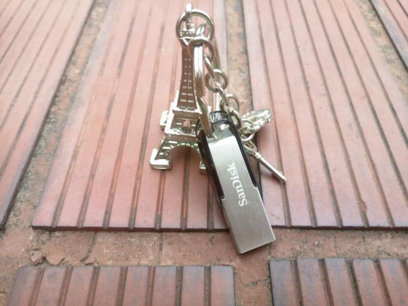 闪迪酷铄金属usb3.0,闪迪酷刃u盘