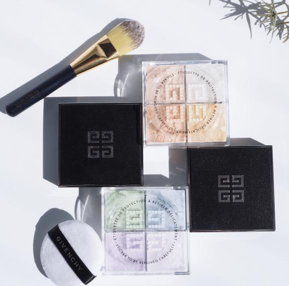 出门浮粉脱妆怎么补,出门五分钟就脱妆的尴尬