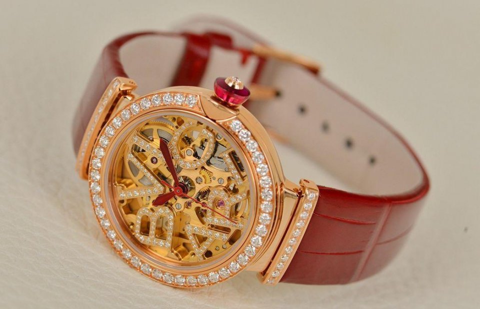 王源去巴塞尔钟表展,王源巴塞尔国际钟表珠宝展