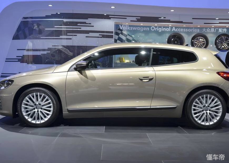 大众尚酷开车视角,大众尚酷驾驶技巧视频教程