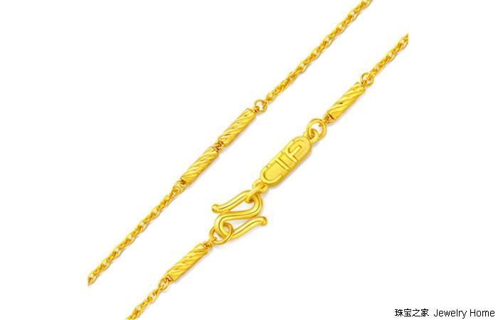 如何自己戴上项链,自己如何给自己戴项链