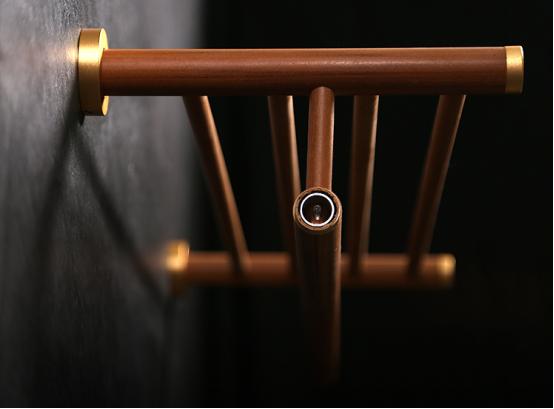 卫浴挂件什么材质不生锈,卫浴挂件容易掉