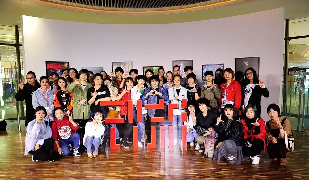 成都银泰in99各楼层品牌,成都银泰城和银泰in99有什么区别