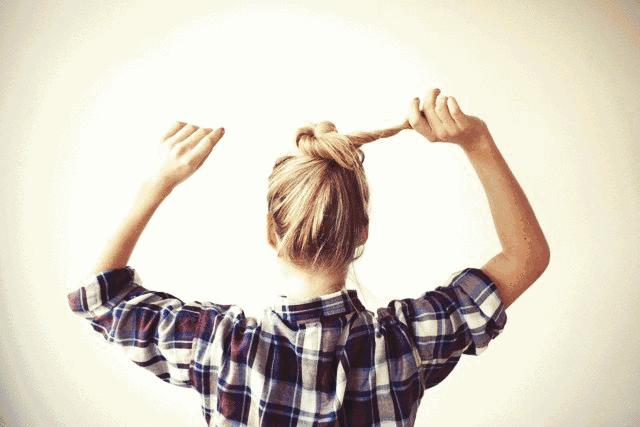 气质不够发型来凑下一句,新款优雅自然蓬松慵懒气质丸子头