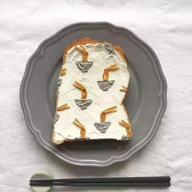 这位妈妈把吐司做成赏心悦目的高颜值艺术品