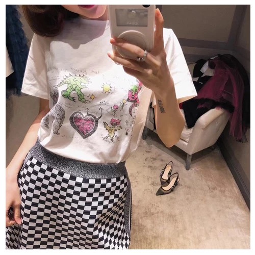 插画物语！描绘那个充满个性的世界！Baby同款女士T恤