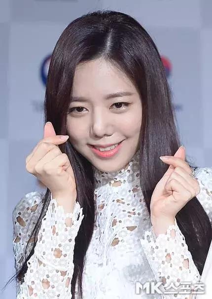 韩国明星整容整完开挂般的人生,整容整毁的韩国女星