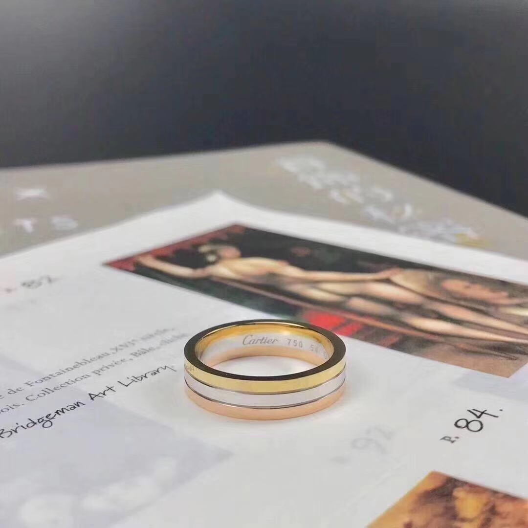 18k黄金首饰与足金的差别,买首饰18k金和千足金哪个更值得买