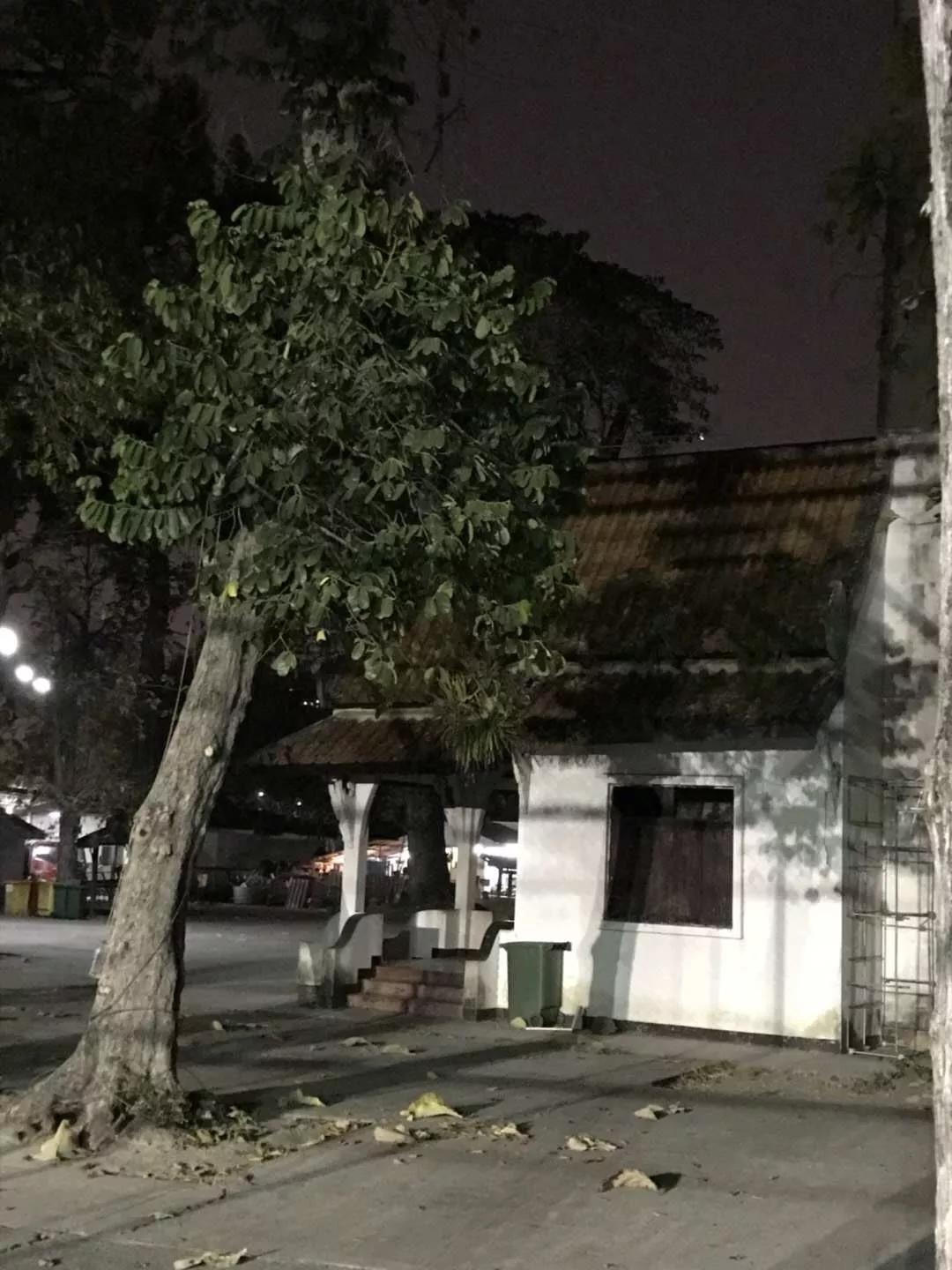 盘点：炼尸房边、大海之滨和群山环绕的泰国十大神奇球场