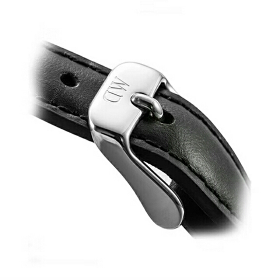 好看又实用的dw手表,dw手表全黑款