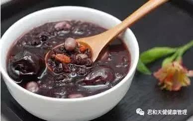 中医的血虚和贫血是一回事吗,贫血不等于血虚的偏方