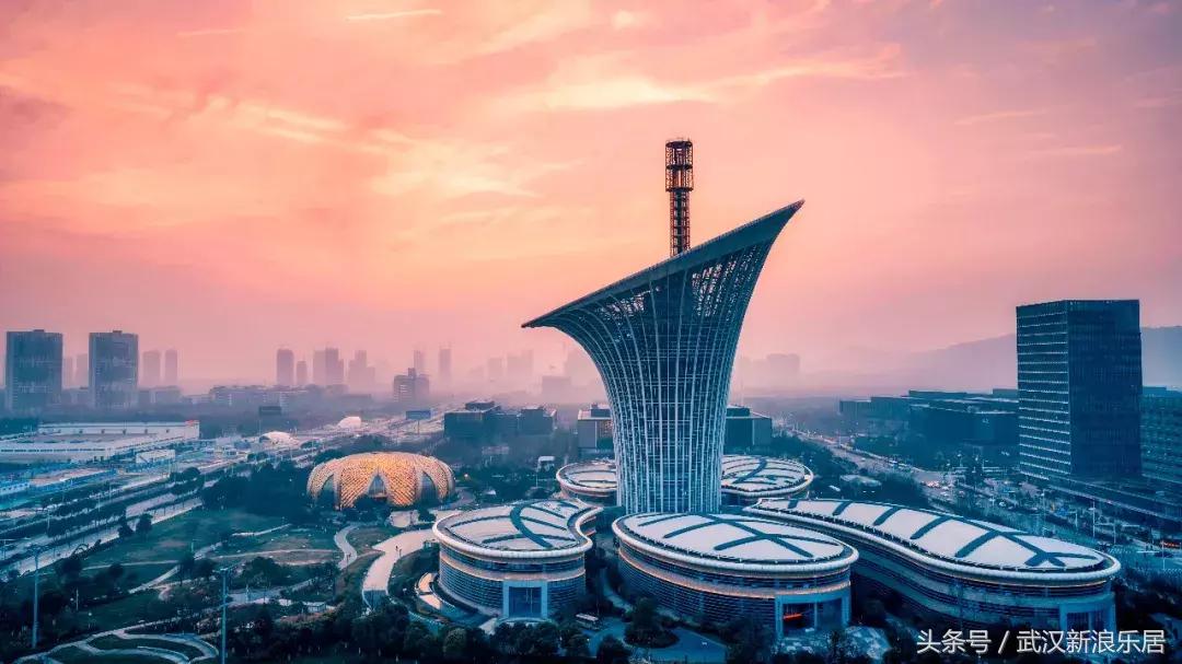 武汉市房价暴跌,武汉房价暴跌还会大拆迁吗