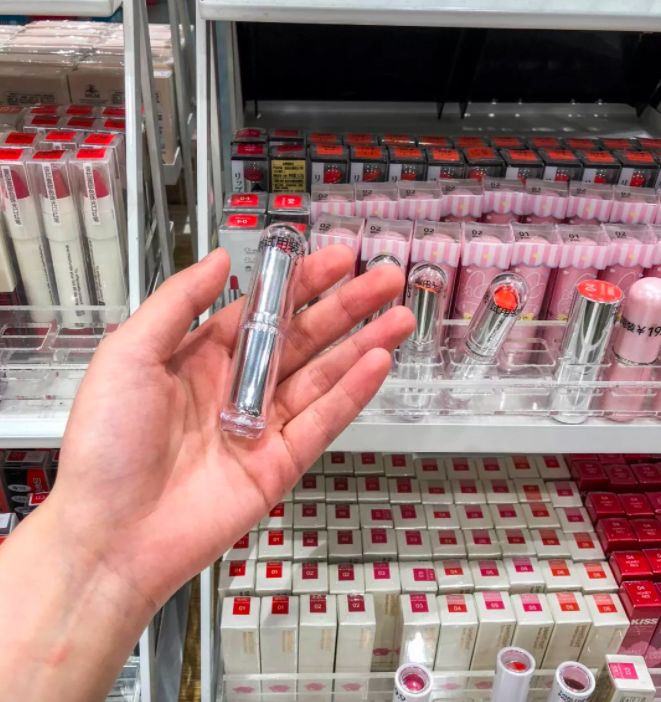 抖音火的miniso香水,抖音网红miniso