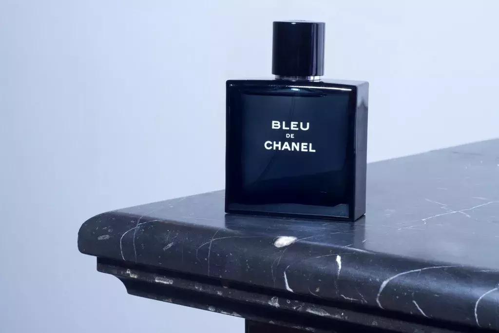 喷了妹子抱着不想放的10大男性香水