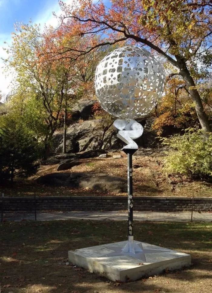 纽约公共艺术作品指南，在不经意间遇上艺术