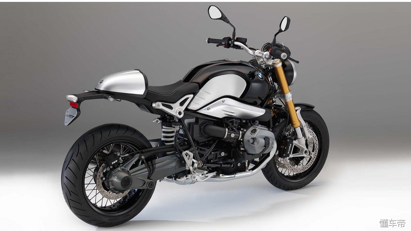 本想写豪爵，但看到那些无底线的报道，我决定写宝马了！