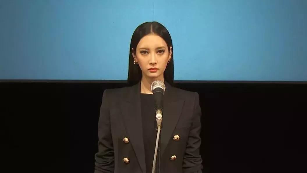 这分明是大长腿写真秀，日剧一烂起来也能登峰造极！