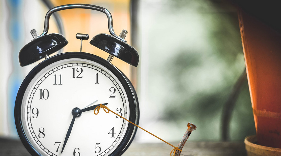 增值税发票过期未认证抵扣怎么办,企业增值税专用发票隔月作废流程