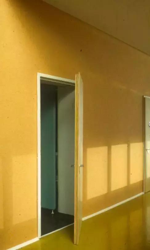 在家里闷骚，去上班腻歪，大千世界，到底哪里才是世外桃源？