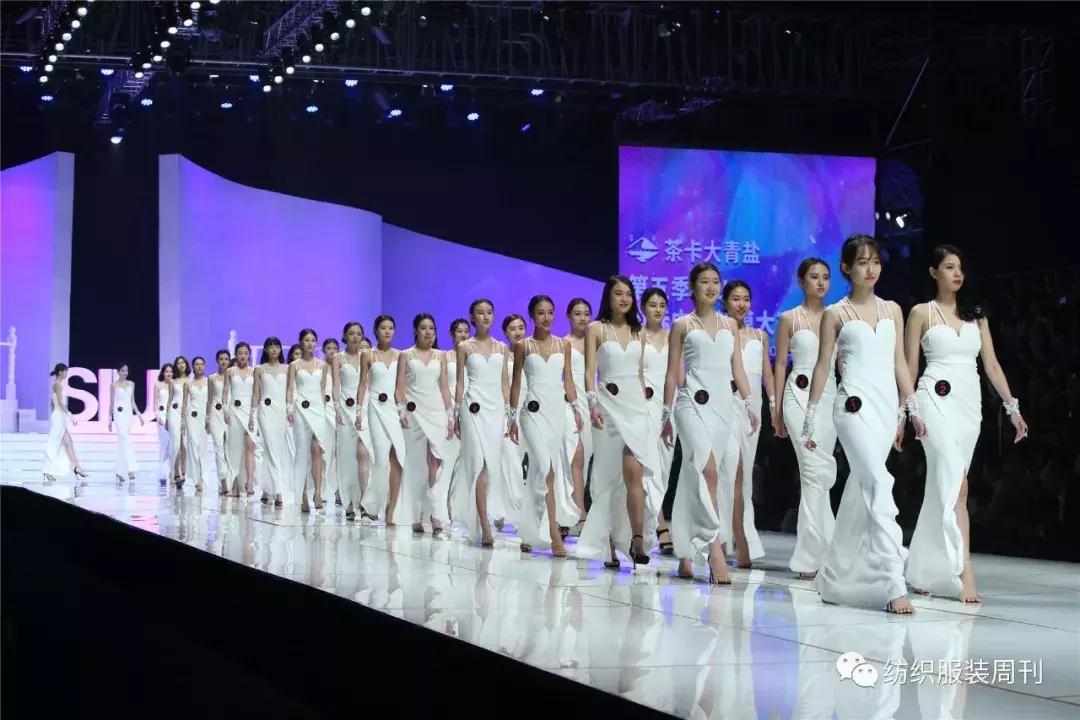 尘埃落定，是她摘得了SIUF超模“天使之冠”！