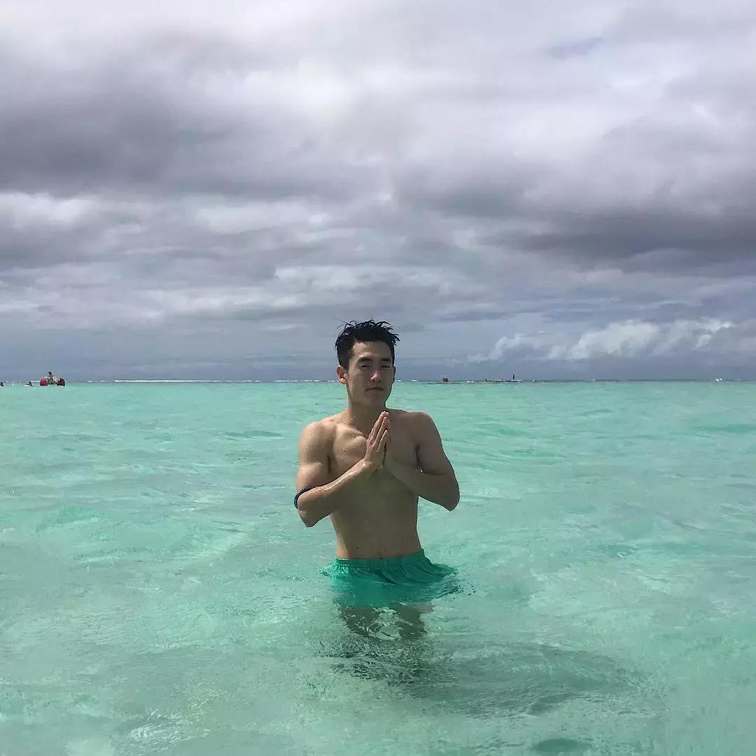 身高160西装裤穿搭,30-40男士牛仔裤穿搭技巧