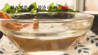 一吃就上瘾的简易版柠檬泡椒鸡爪,吃上瘾的卤鸡爪