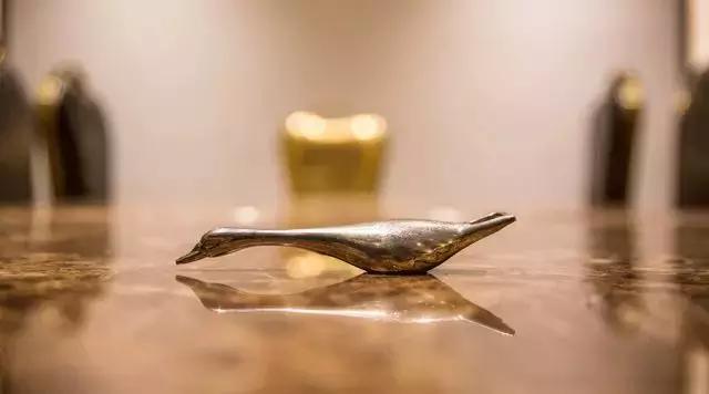 Swan开瓶器｜想象一下，如果你有一个天鹅系男友